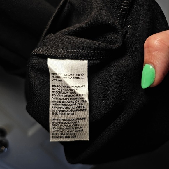 Chicos Eyelet Balloon Sleeve Ponte Dress black dress size 0 us sz 4 - Picture 6 of 8